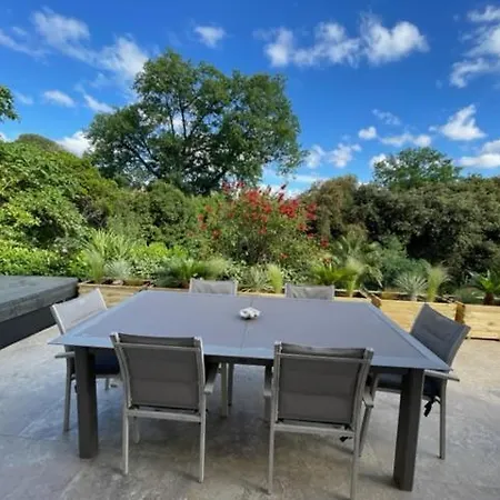 Le Val D'escure Vila