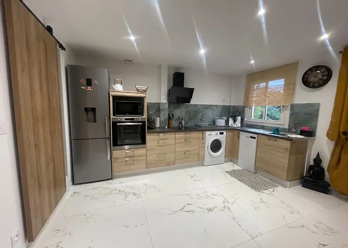 Le Val D'escure Saint-Raphael (Var)